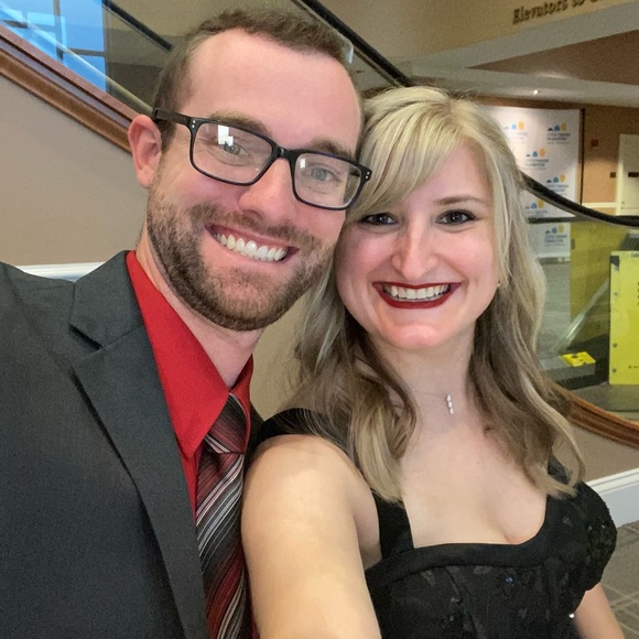 Meet your Posher, Jenna B. - Picture 4 of 5